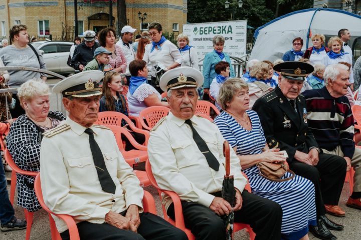 Фото с празднования Дня ВМФ-2019 в Зеленодольске