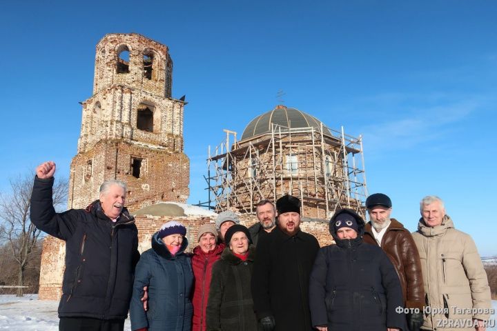 Жители села Косяково продолжают восстанавливать святыню: Храм «оделся» в купол