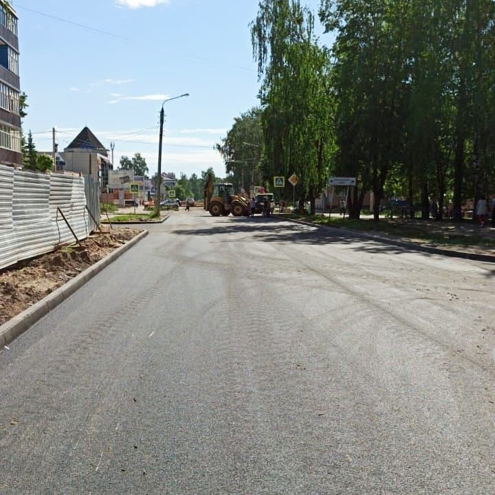В Зеленодольске ремонт дороги на улице Энгельса завершен
