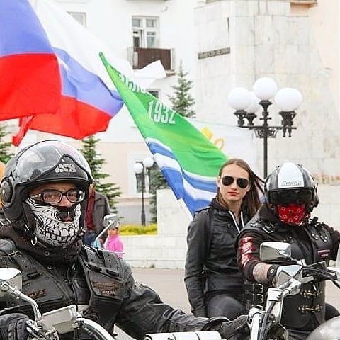 Мотопробег, цветочный триколор и гимн страны: как в Зеленодольске отметят День России?