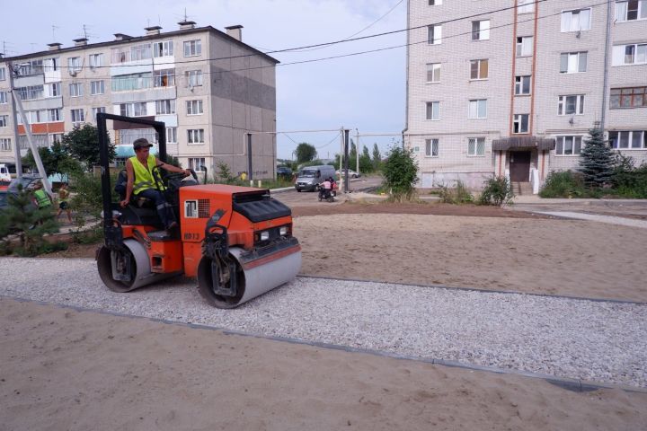 По программе «Наш двор» в Осиново в работе обустраивают 24 двора