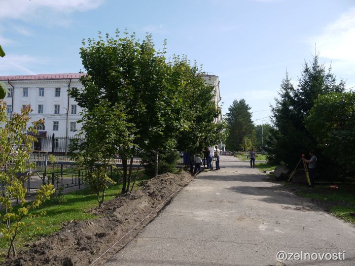 Фото: Продолжается реконструкция стадиона "Авангард"