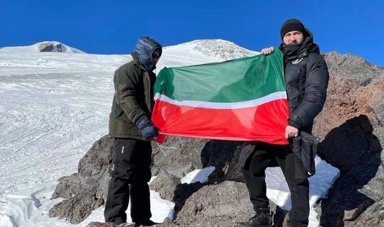 Муфтий Татарстана поднялся на Эльбрус