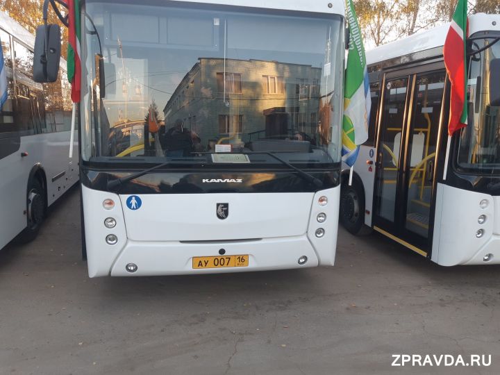В Зеленодольске на маршрут выходят новые автобусы