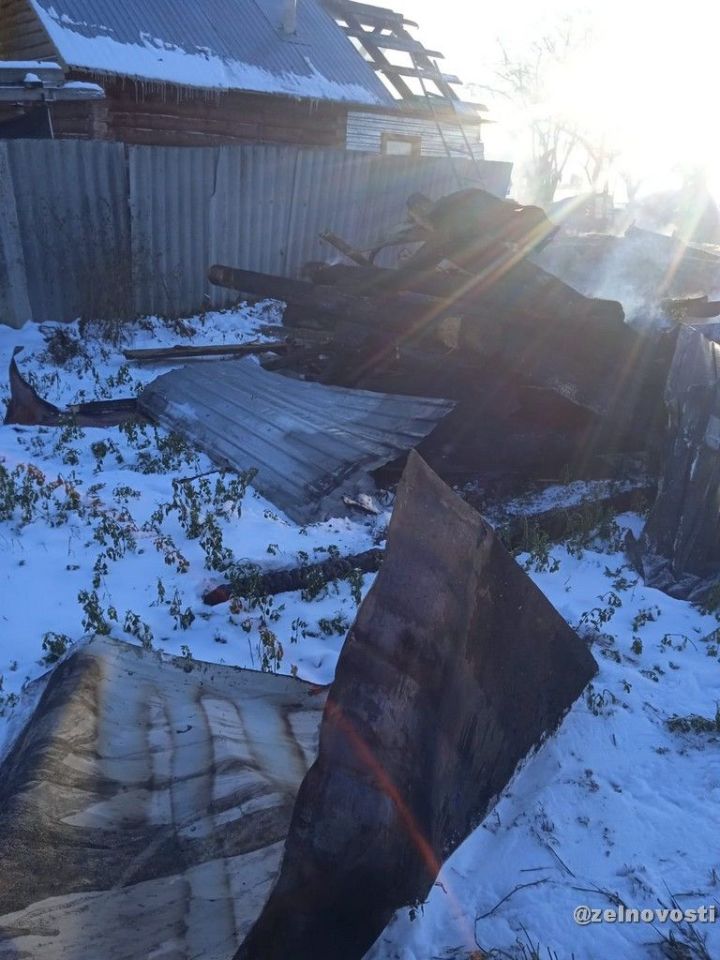 Добровольцам ДПК-Кугушево и жителям села удалось самостоятельно справиться с пожаром
