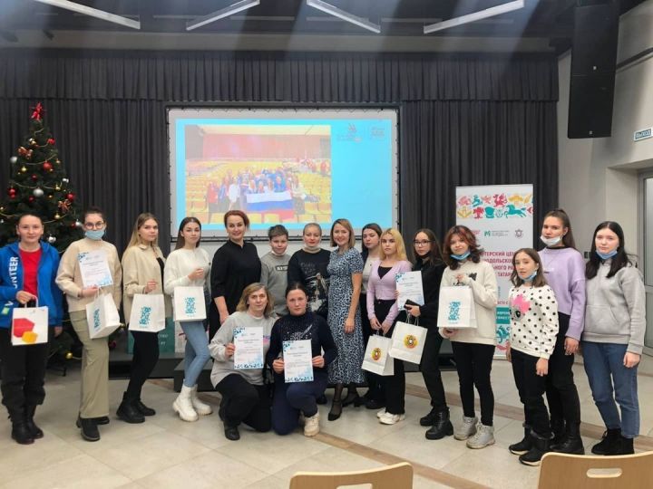 В Зеленодольске наградили лучших волонтёров района