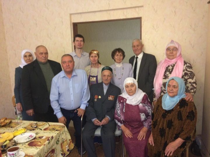 В Казани четырем ветеранам ВОВ дали новые квартиры