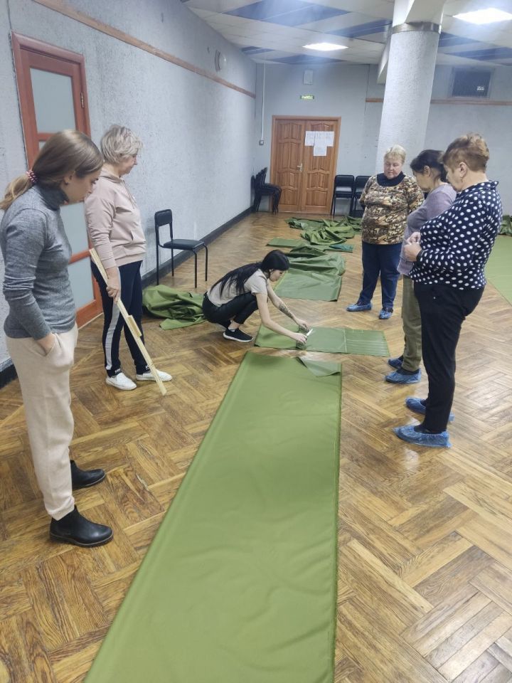 В Зеленодольском районе для мобилизованных организован пошив плащ-палаток