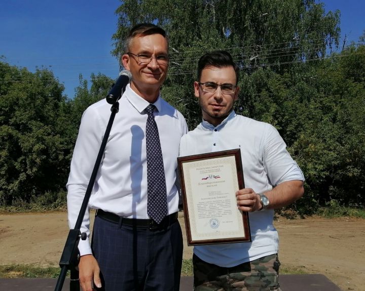 В Зеленодольске на ул.Загородная местные жители отметили праздник двора