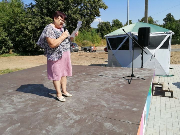 В Зеленодольске на ул.Загородная местные жители отметили праздник двора