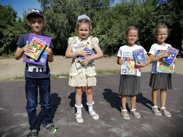 В Зеленодольске на ул.Загородная местные жители отметили праздник двора