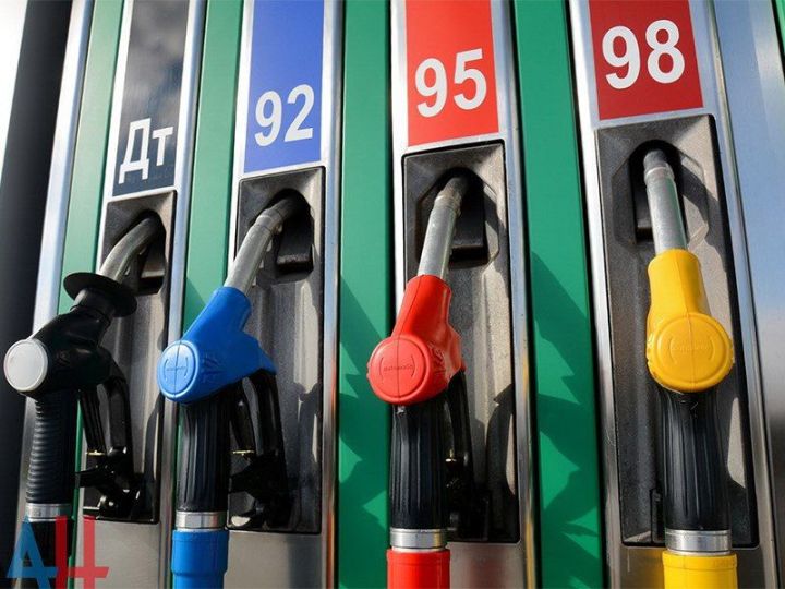 В Татарстане снизилась стоимость автомобильного топлива