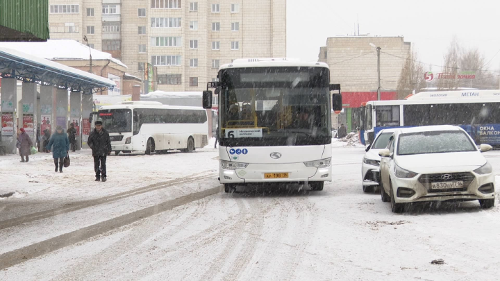 Из-за непогоды в Татарстане ограничено движение автобусов и грузовиков