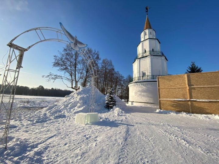 В Раифском монастыре начинается подготовка к рождественским праздникам и фестивалю «Лёд и свет»