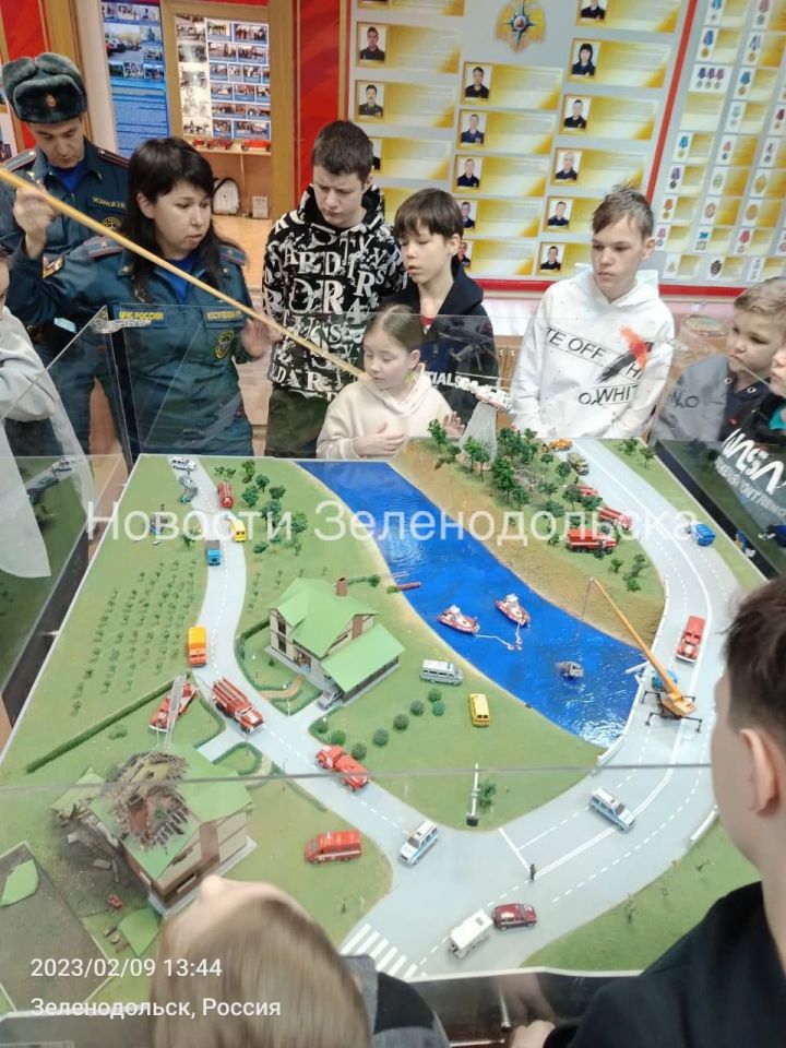 Музей пожарной охраны Зеленодольска принял воспитанников Нурлатского детского дома