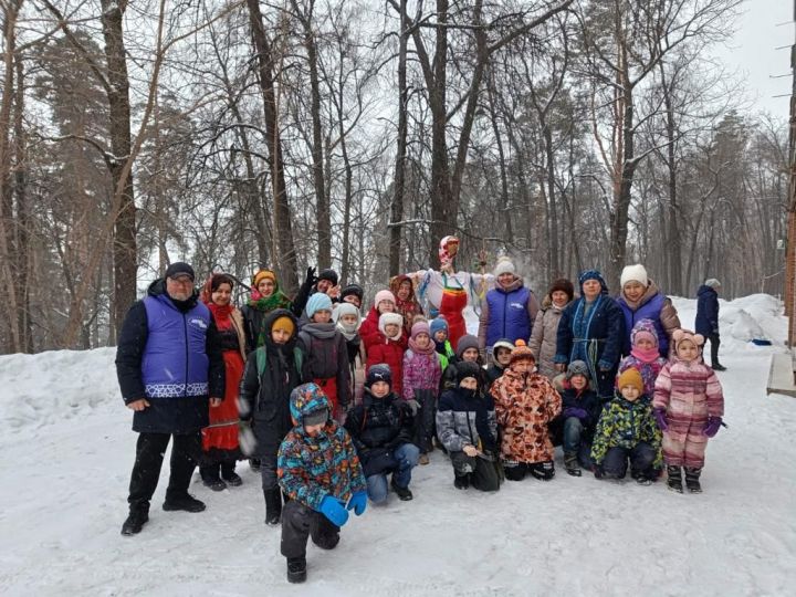 Зеленодольские подростковые клубы провели мероприятие «Масленица хороша, пой моя душа».