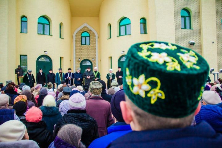 «Благословен пусть будет Рамадан!»: Почему соблюдение поста так важно для мусульман
