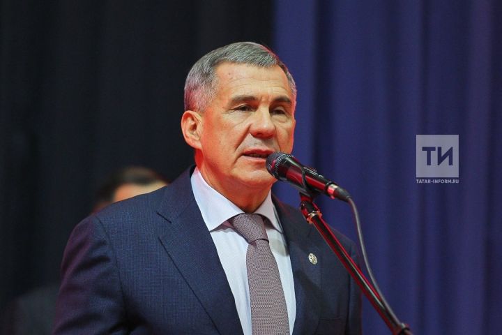 Раис РТ: в борьбе с болезнями животных важны превентивные меры