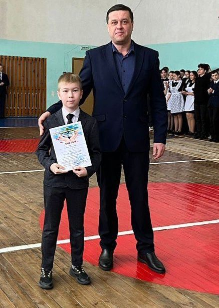 Ученик Нурлатской школы занял 1 место в Xlll Республиканском конкурсе научно-исследовательских работ