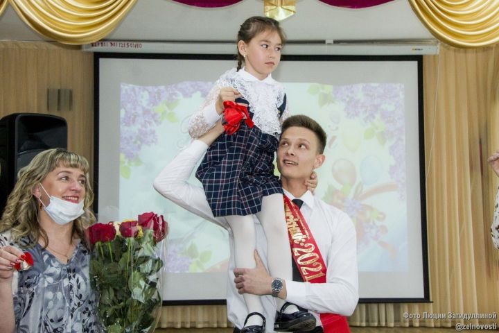 Последние звонки в школах Татарстана состоятся 22-23 мая