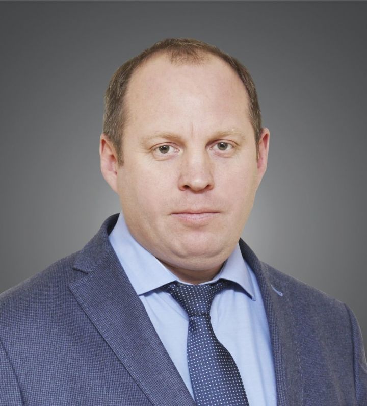 Александр Филиппов поздравил жителей и гостей Зеленодольска с Днём России