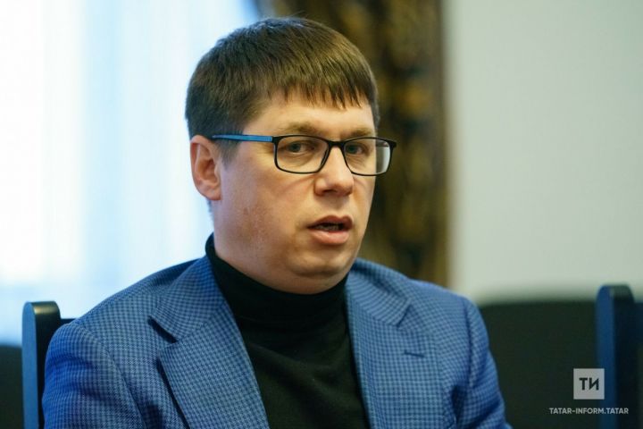 Садыков предложил создать отдел молодежи в Союзе писателей Татарстана