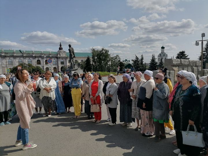 Для матерей участников СВО организована поездка в Татарский государственный театр драмы и комедии им. К. Тинчурина