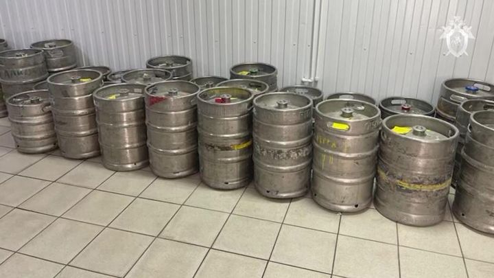 В ПФО отмечены многочисленные случаи отравления сидром с летальными исходомами