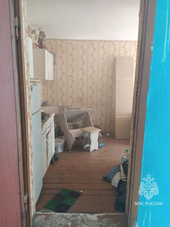 Мужчина в квартире дома № 25 по улице Татарстана сам устроил пожар