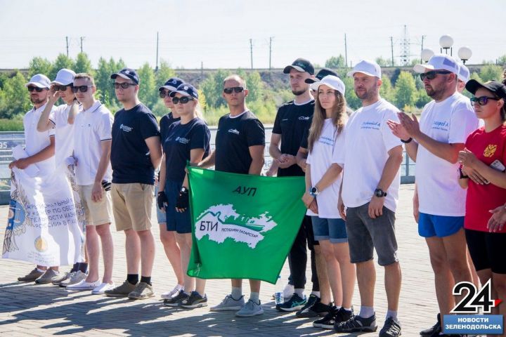 В Зеленодольском яхт-клубе «Дельфин» состоялся этап парусной регаты «Кубок Химграда»