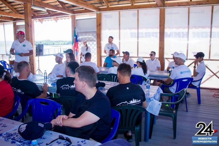 В Зеленодольском яхт-клубе «Дельфин» состоялся этап парусной регаты «Кубок Химграда»