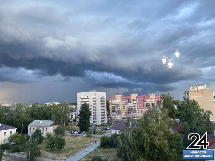 «В выходные начнется климатический кошмар». Синоптики изменили прогноз на 26 и 27 августа