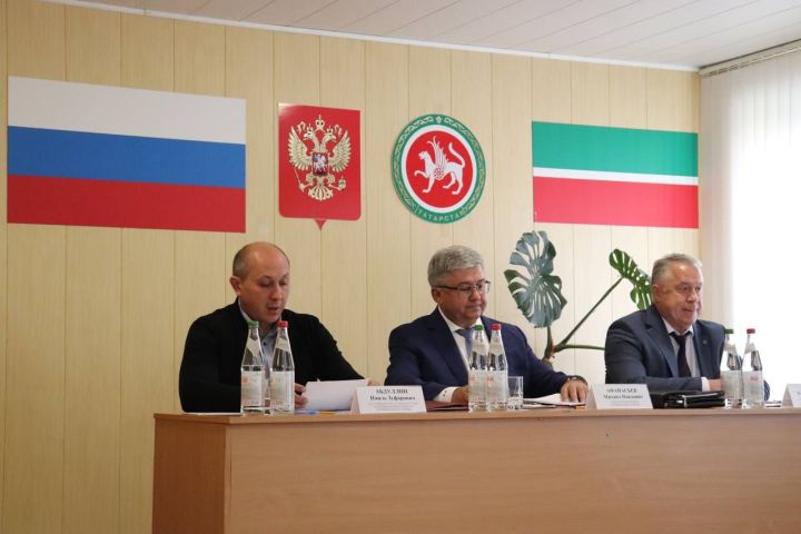 В Зеленодольском районе избрали 3 глав сельских поселений