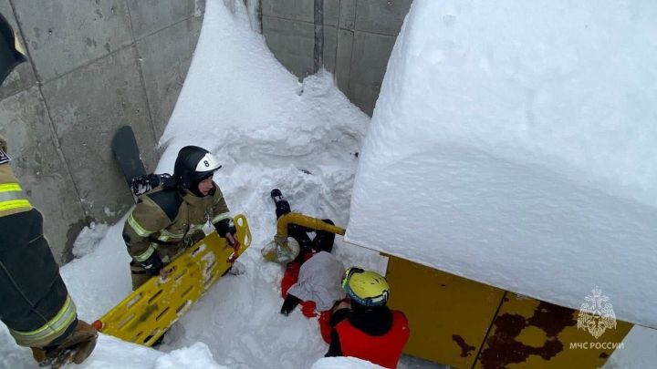 На горнолыжном курорте «Свияжские холмы» спасли упавшего с высоты сноубордиста