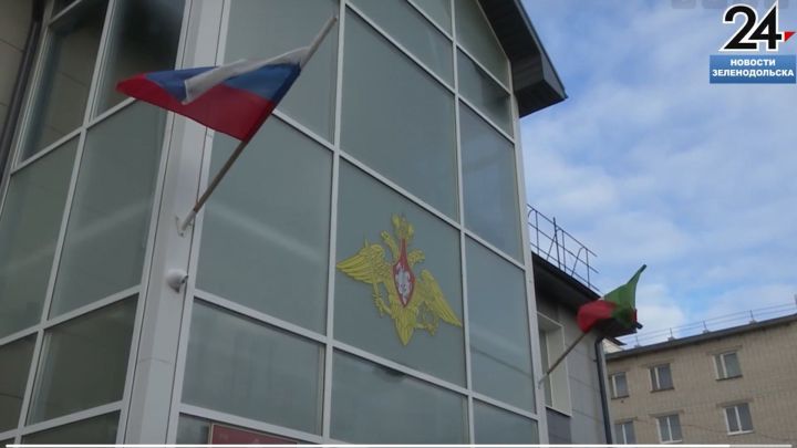 Все больше зеленодольцев подписывают контракт на службу в зоне СВО