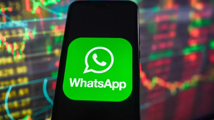 «Мы прекращаем работу c 23 февраля»: WhatsApp принял новое решение для всех россиян