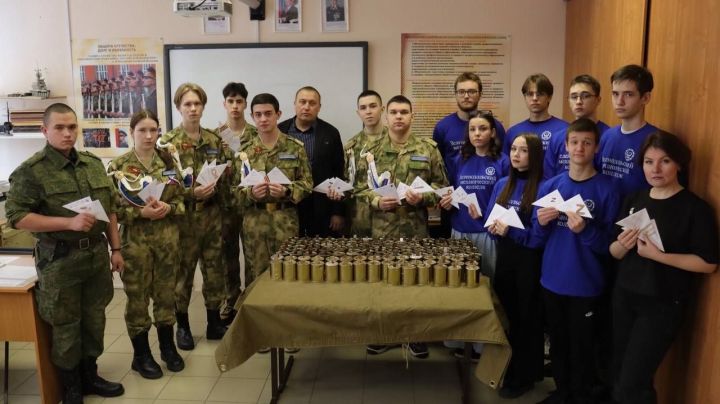 Студенты Зеленодольского механического колледжа приняли участие в акции «Время помогать»
