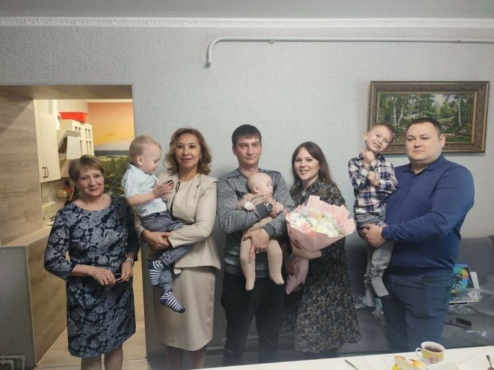 Число многодетных семей в Татарстане за последние десять лет увеличилось в два раза