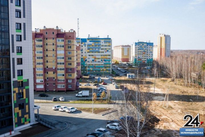 Завещание или дарственная: как правильно сэкономить при передаче жилья
