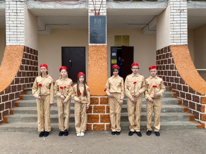 Вахта памяти в школе №17 Зеленодольска