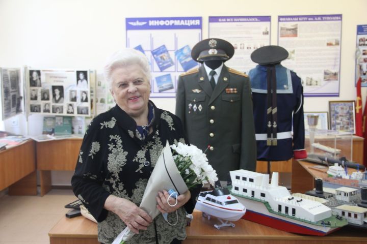 Педагог Зеленодольского судостроительного техникума Тамара Михедова рассказала о его истории