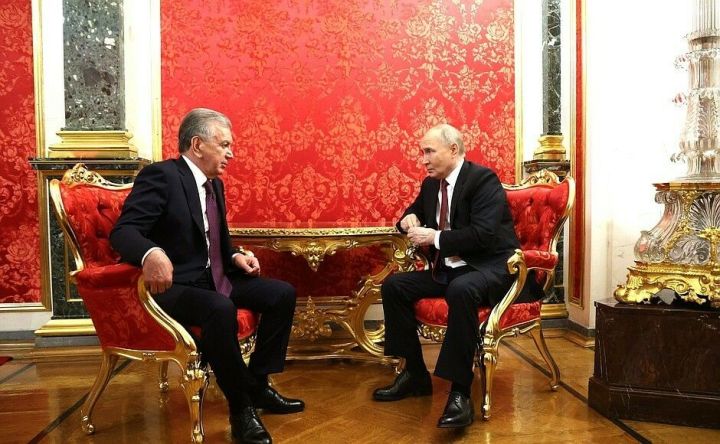 Мирзиёев рассказал Путину о потенциале Узбекистана, отметив визит Минниханова