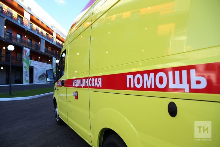 В Казани 17-летней девушке нанесли ножевое ранение в шею