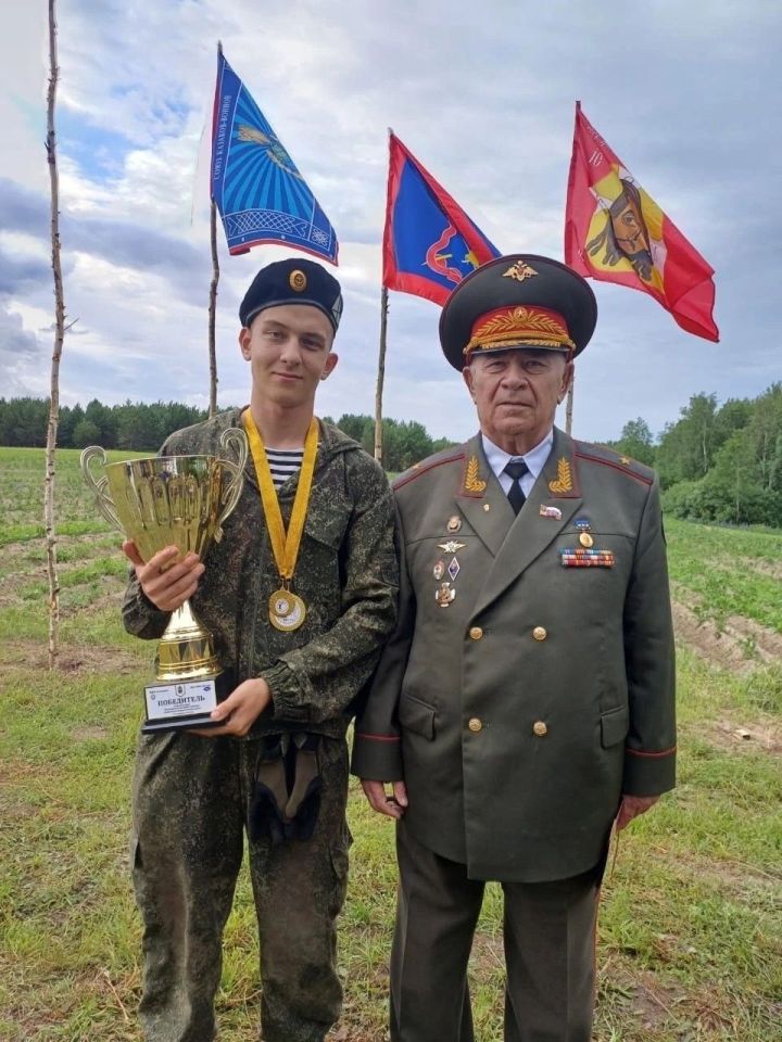 Активист Зеленодольского центра «Форпост» занял первое место в военно-спортивной игре, прошедшей в Марий Эл
