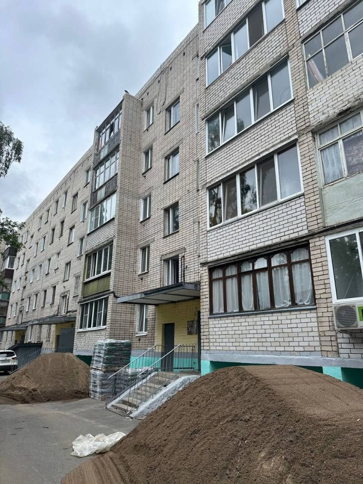 Дом на улице Заикина в Зеленодольске снова затопило после дождя
