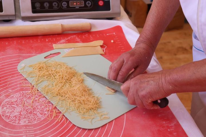 Зеленодольск привез частичку Татарстана в Омск: на Иртыше празднуют Сабантуй!