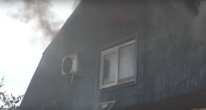 В Зеленодольске произошел серьезный пожар