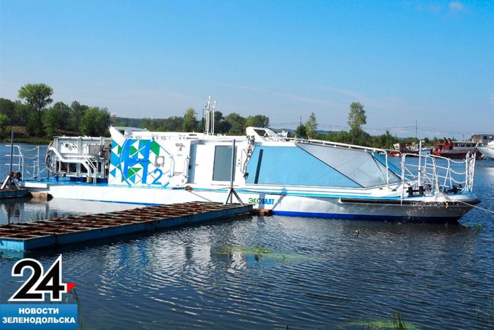 Завод им. Горького спустил на воду новое уникальное судно «Экобалт» на водородном топливе