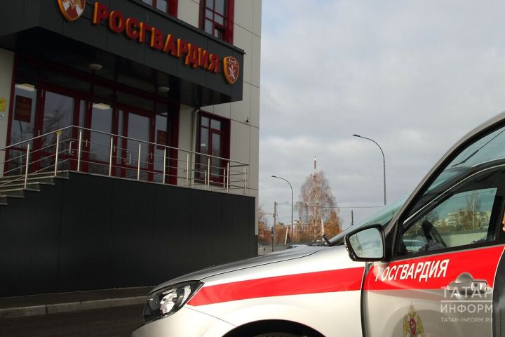 15-летний подросток из Казани угнал автомобиль родителей: возбуждено уголовное дело