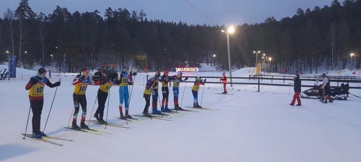 Рождественская вечерняя лыжная гонка прошла на лыжной базе Волжска